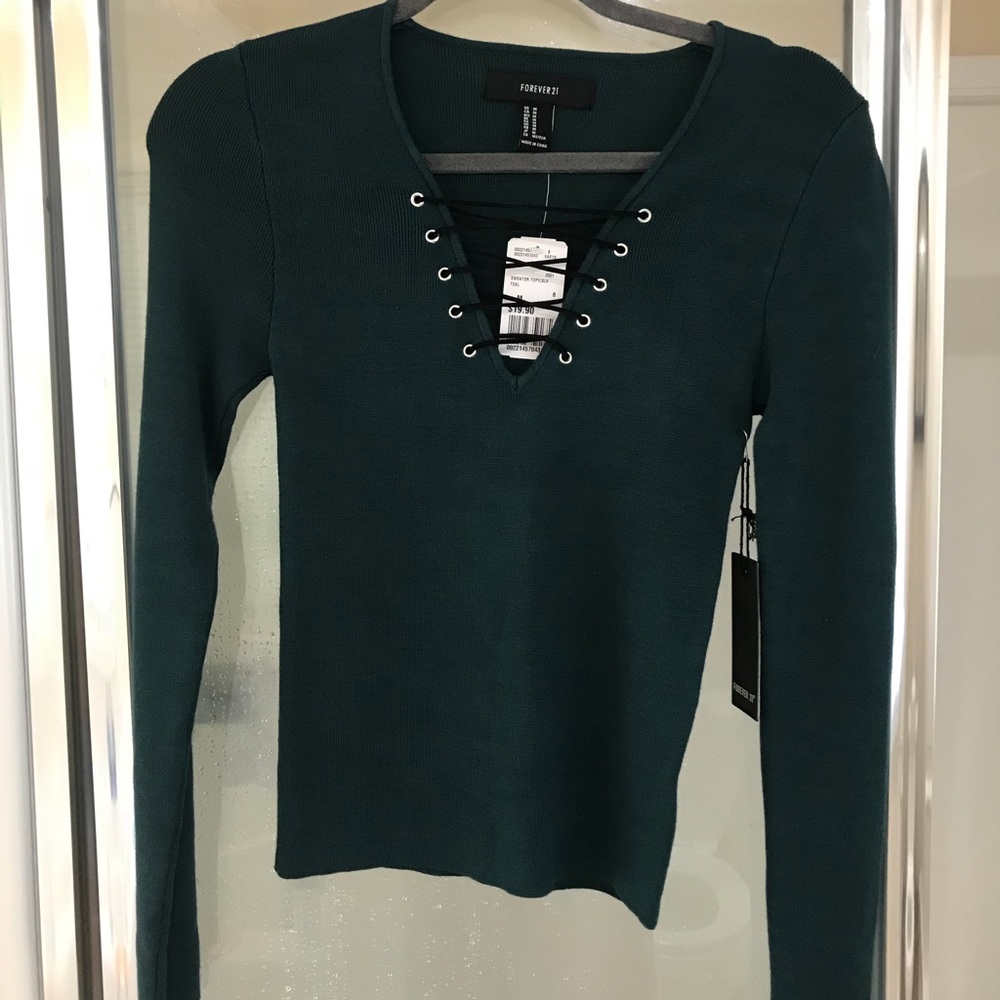 Long Sleeved Green Knit Lace Up Sweater